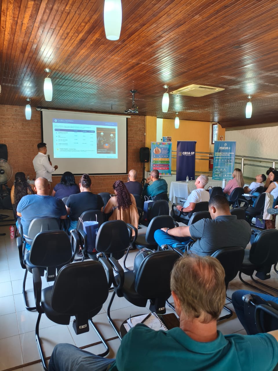 8f2854c2-5fd5-4ebb-81b4-a7dd778daf4a