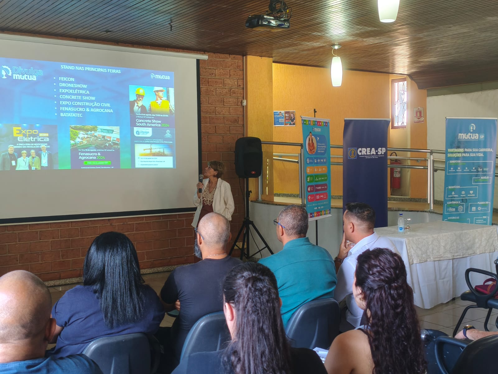 911e8d69-bef3-4625-9d3b-b58fa3352871