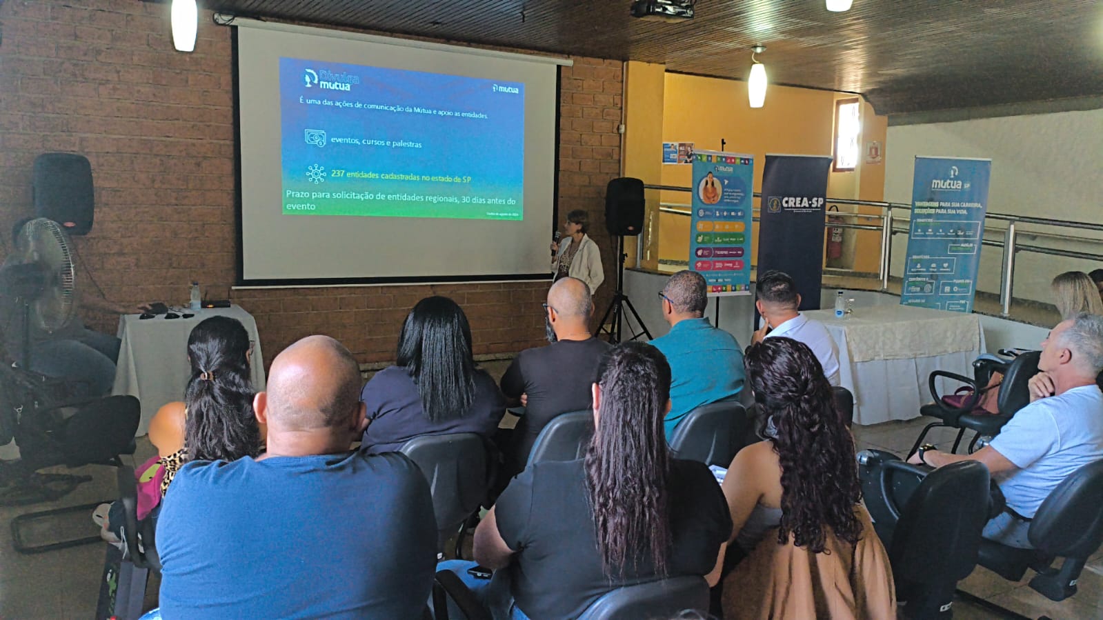 912a628b-a470-443a-a771-d98d31b06bbb