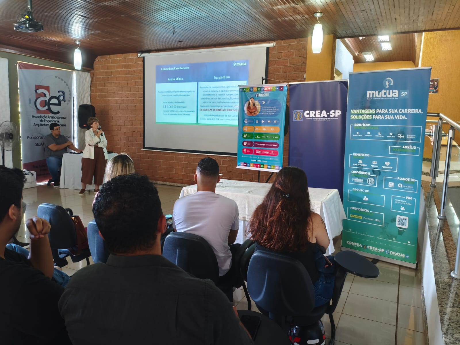 9c8cfc34-de89-4727-a80c-f33ab4caa3ea